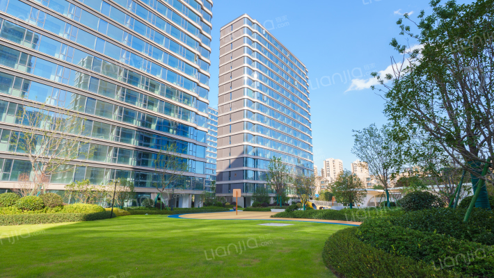 金昌香湖朗月外景图