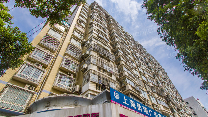 森都公寓外景图