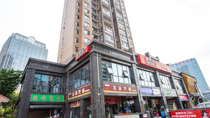 梅溪湖五江天街外景图