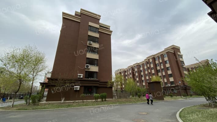 城南春晓外景图