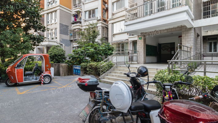 三林世博家园(新浦路251弄)外景图