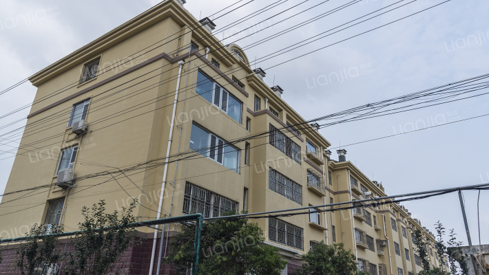 宏伟北小区外景图