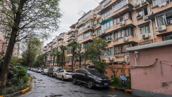 曹杨九村外景图