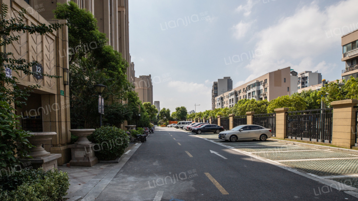 东亚阳光里外景图