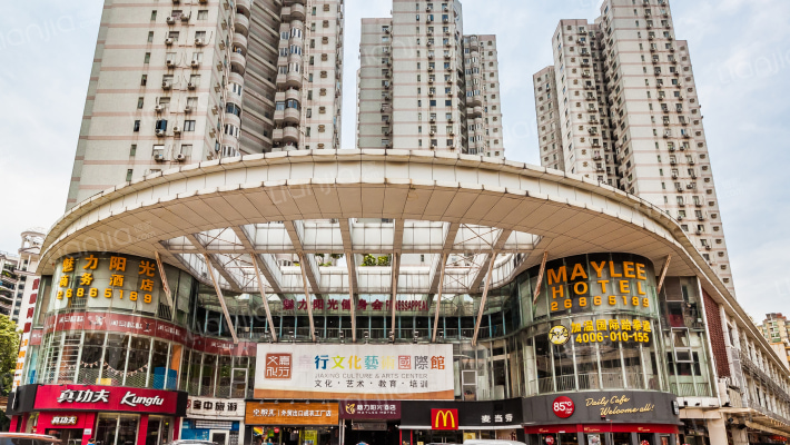 公园南路外景图