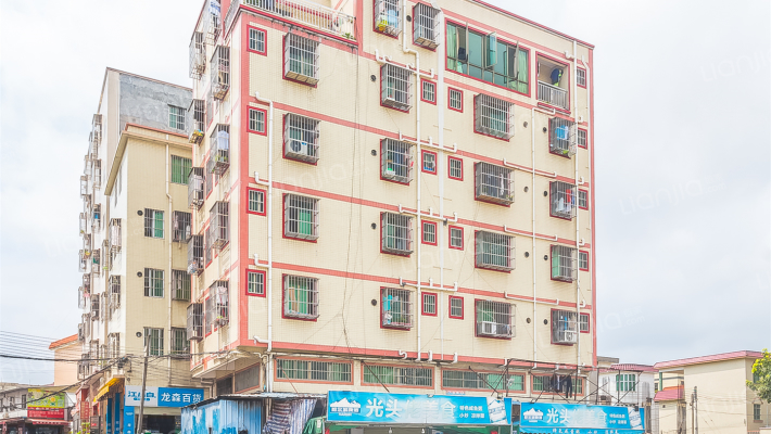 龙珠大道外景图