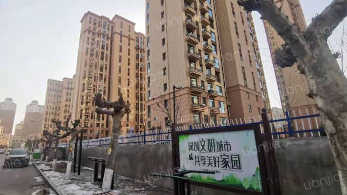 香逸中央外景图