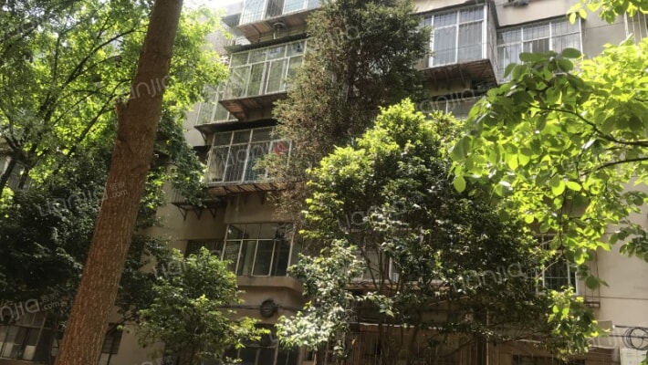 云南省粮油科研所宿舍外景图