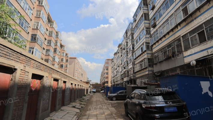 炸子市街24号院外景图