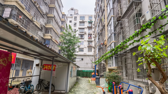 邮局宿舍外景图