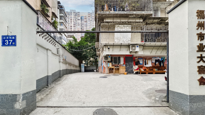 过洋垱路37号外景图