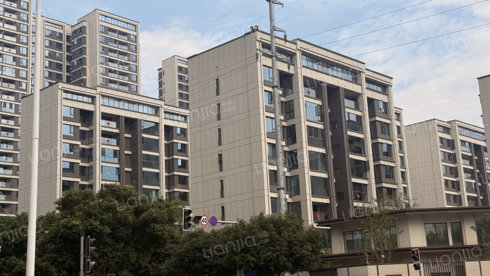 香投置地锦堂外景图