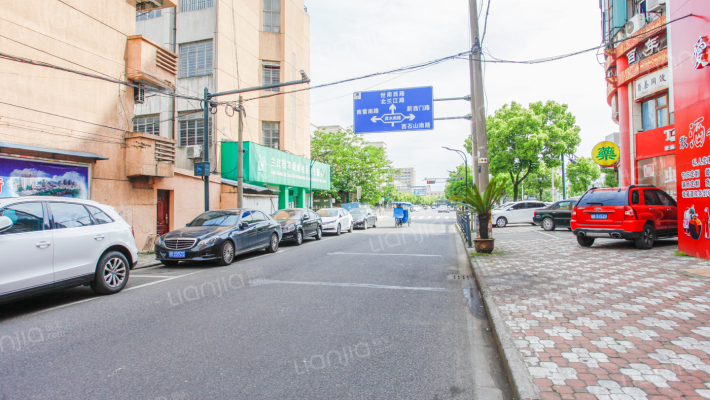 南河新村外景图