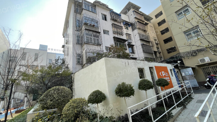 消防支队宿舍外景图