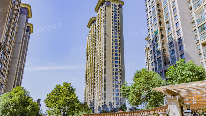 和昌都汇华府外景图