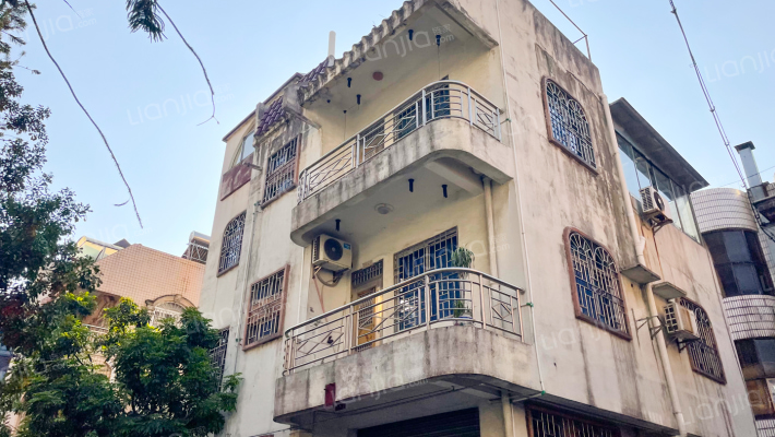 后花园别墅区外景图