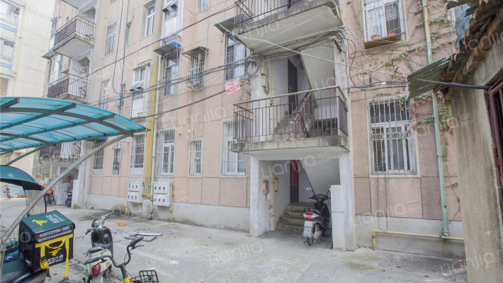 阜阳北路338号外景图