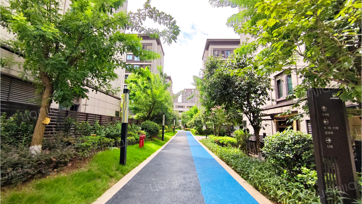 荣安林语春风A区外景图