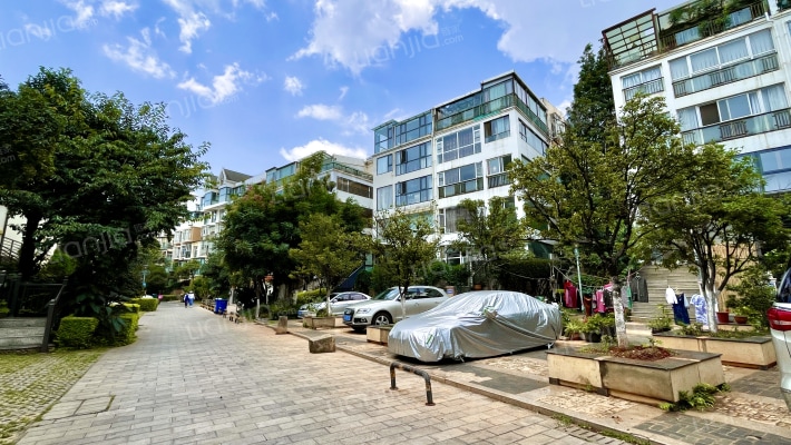 理想小镇外景图