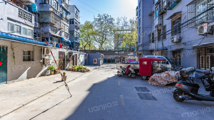 矿南小区外景图