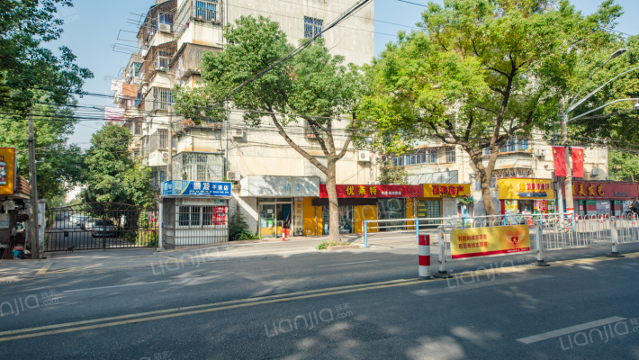 越秀南路520弄外景图