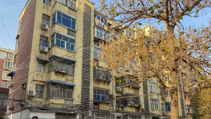 南阳路202号院外景图