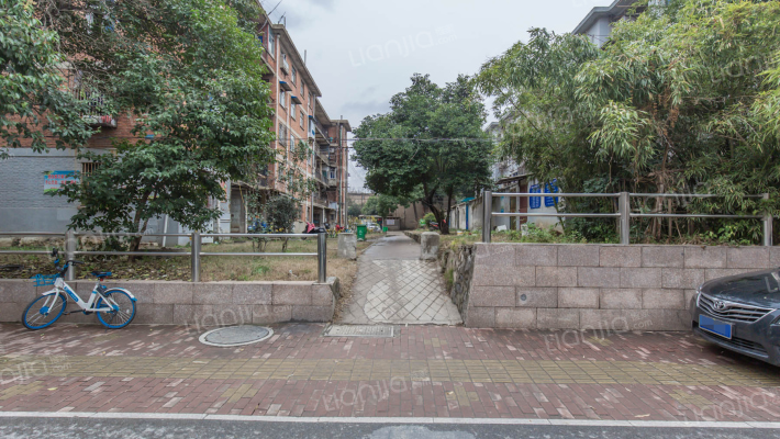 四村小区外景图