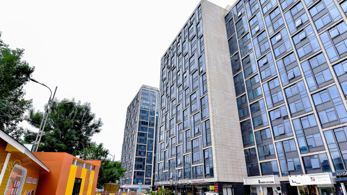 世茂国际广场外景图