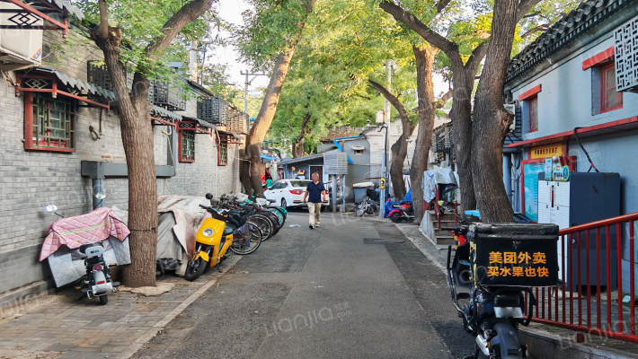 红线胡同外景图