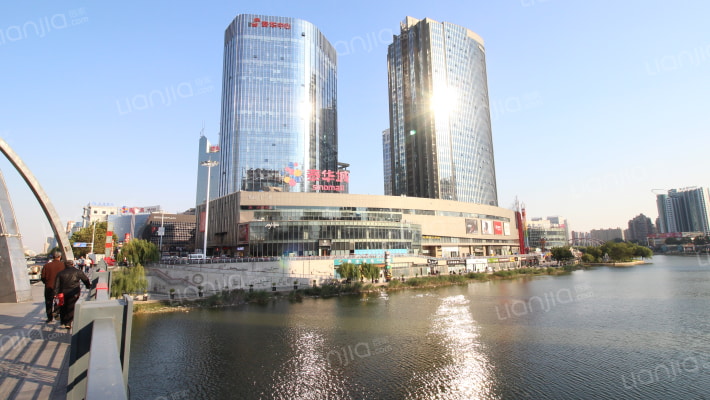 荣观华府外景图