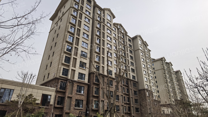 半岛名邸一区东苑外景图