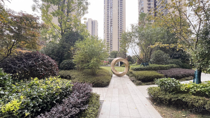 万科理想城D区外景图