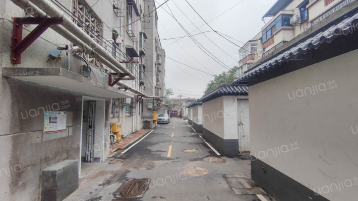 木材公司62号院外景图