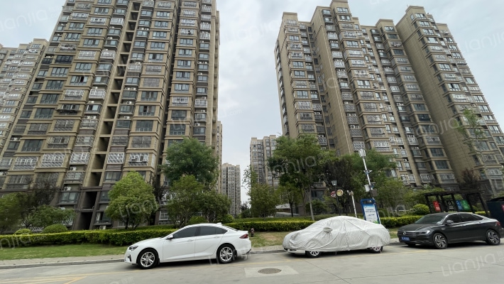 安居九期西区外景图