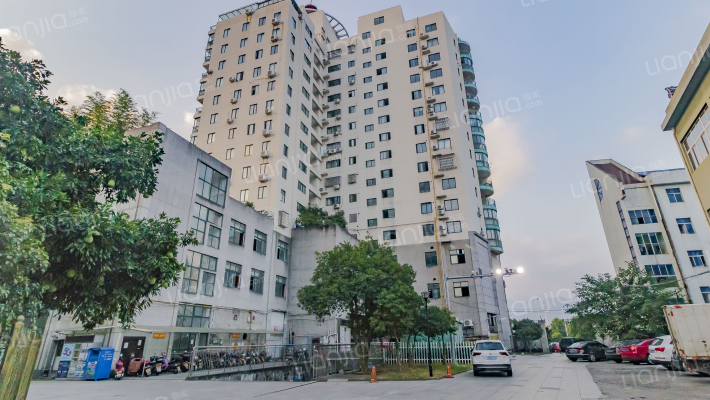 亚太广场外景图