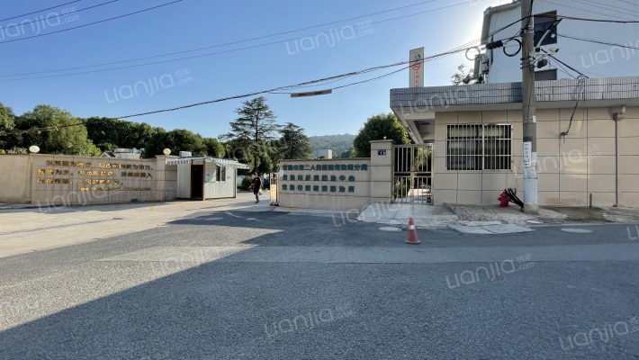 中山路12号外景图