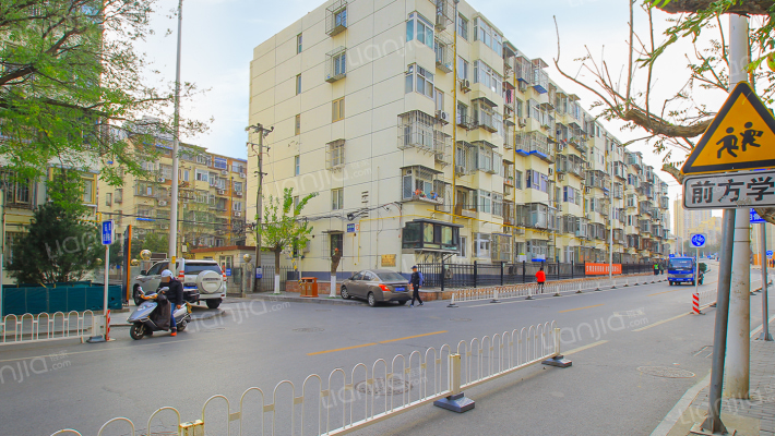 新桥路小区外景图