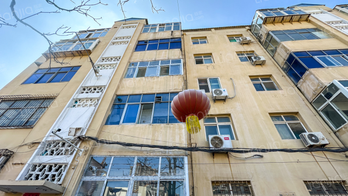 水电物资楼家属院外景图