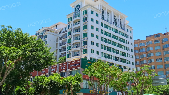 城管大厦外景图