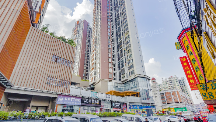 万荟时代外景图