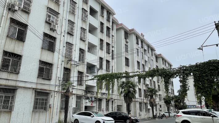 清河路日报社小区外景图