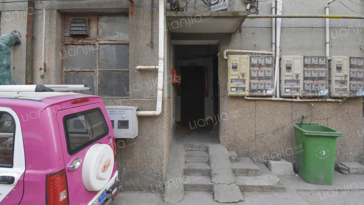 市工务段家属院外景图