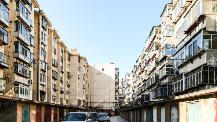 西南河路外景图