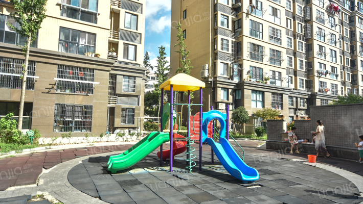 跃南新苑外景图