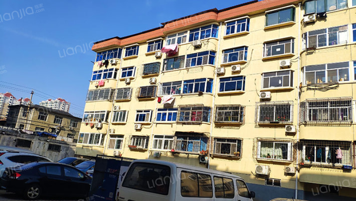 永安街园艺场家属楼外景图