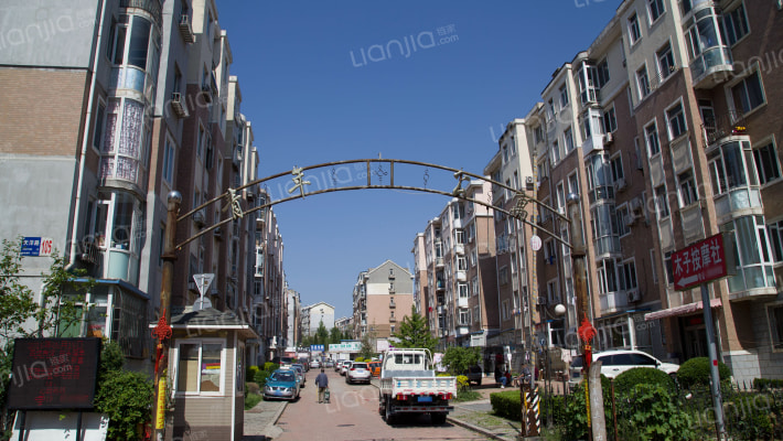 名贵山庄青年公寓外景图