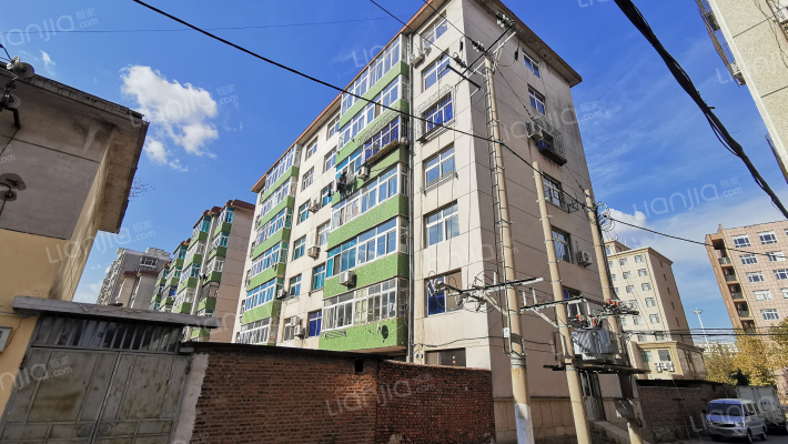 公路段散盘外景图