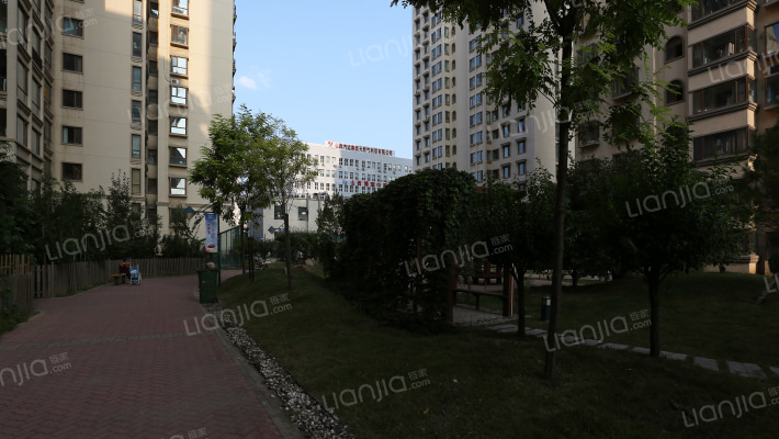 府东公园6栋外景图