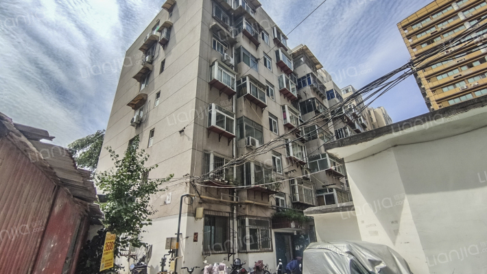 三孔桥庄外景图