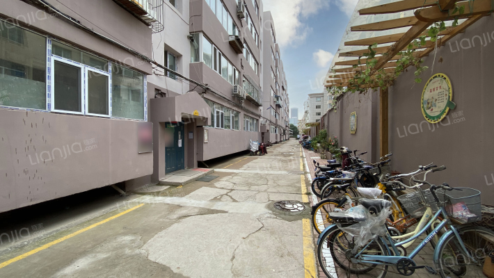 劳动厅小区外景图